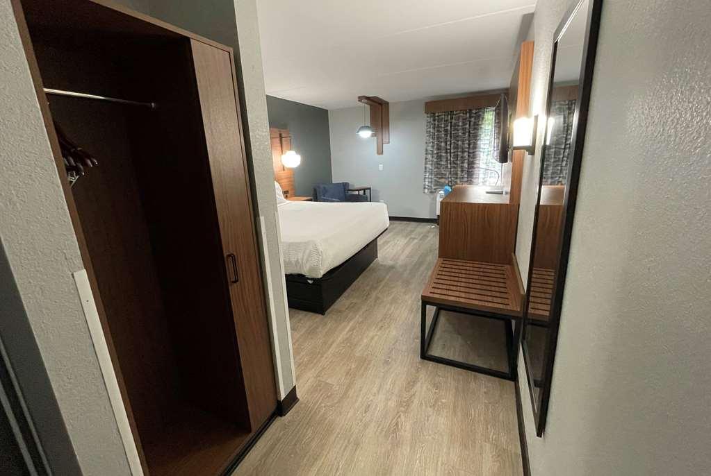 La Quinta Inn & Suites By Wyndham Fayetteville I-95 חדר תמונה